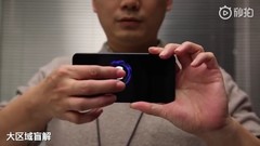 Xiaomi-CEO demonstriert displayfüllenden Fingerscanner