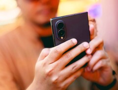Das Samsung Galaxy Z Fold8 halbiert die Foto-Auflösung, wenn die Temperatur zu hoch wird.