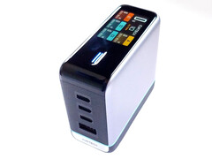 Cuktech 10 Ultra 4-Port USB-Schnellladegerät.