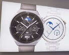 Das geleakte Werbeposter zur morgen startenden Huawei Watch GT 3 Pro zeigt zwei Modellvarianten, eine davon ist auch im Photo zu sehen. 