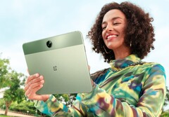 Das OnePlus Pad Go setzt auf ein modernes Design mit zweifarbiger Rückseite. (Bild: OnePlus)