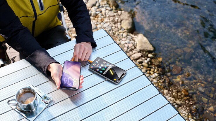 Das Poco X8 Pro Max kann auch als 27 Watt Power Bank verwendet werden.