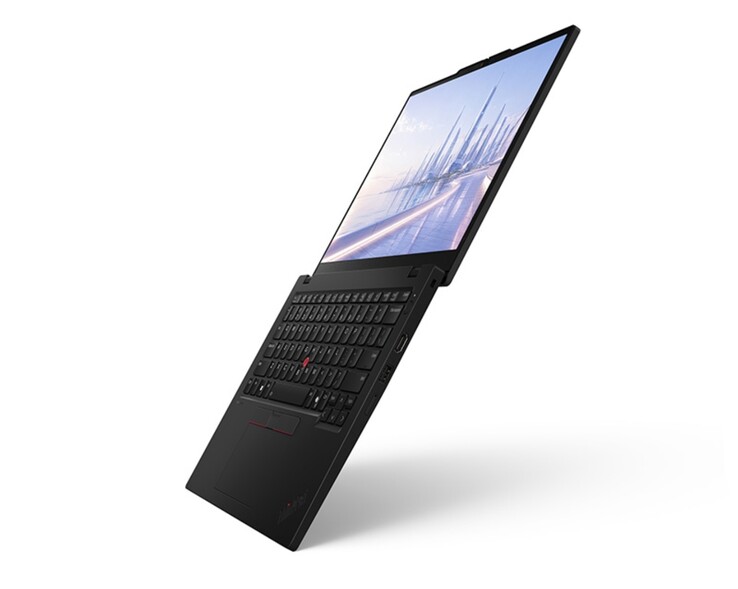 Das ThinkPad E13 AI 2026 hat ein 180°-Scharnier