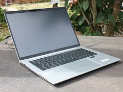 Premium-Subnotebook mit sRGB-Bildschirm: HP EliteBook 845 G9 (Bild: Sebastian Jentsch).