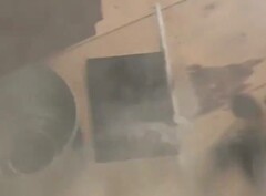 Das MacBook Pro soll während normaler Nutzung explodiert sein. (Bild: White Panda, Twitter)