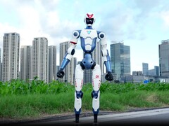 Der Unitree R1 soll über AliAxpress bald international erhältlich sein.