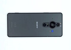 Das Sony Xperia Pro-I Alpha ist eines der spannendsten Smartphones des Jahres, wenn auch zum teuren Preis. (Bild: PBKreviews)