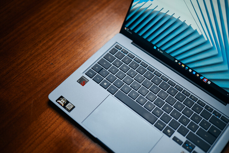 Performance trifft Effizienz! Das Zenbook 14 überzeugt mit Snapdragon-Prozessor. 