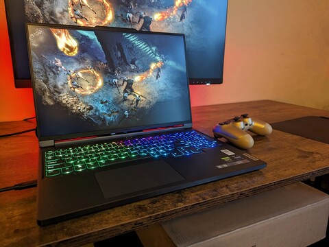 Lenovo Legion Slim 7i 16 (Gen 8) Gaming-Laptop im Test: Dünner als das Razer Blade 16