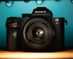 Sony könnte sein Objektiv-Portfolio durch eine Übernahme gravierend erweitern.