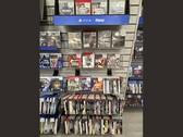 GameStop: Ein Gang, gefüllt mit physischen PS3-Spielen