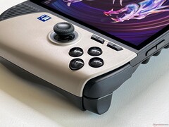 MSI Claw 8 AI+ mit Lunar Lake