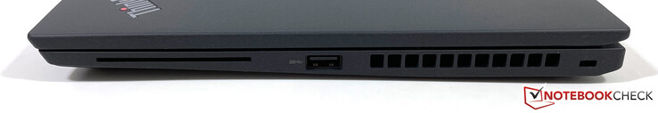 Rechts: SmartCard-Leser, USB-A 3.2 Gen.1 (Always-On), Kensington Nano Security Slot