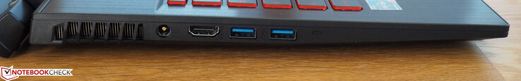 Linke Seite: Energiezufuhr, HDMI, 2x USB-A 3.0