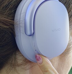 Vivo Over-Ear-Kopfhörer lassen dank physischen Tasten sicher bedienen