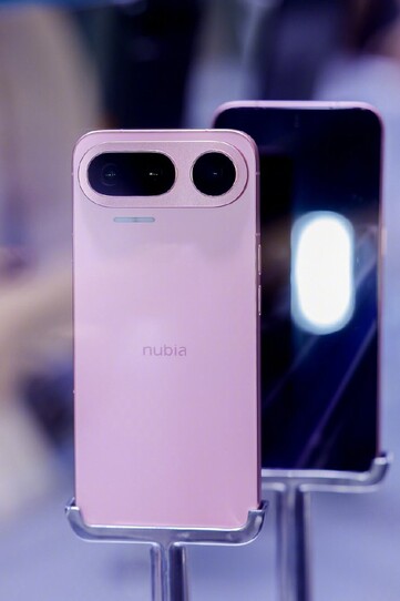 Das NaviX Ultra in Pink.