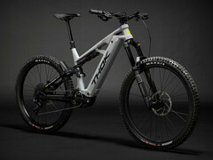 Das kräftige E-MTB Thok TK02 ist ab sofort zu haben.