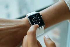 In den USA trägt bereits jeder Fünfte eine Smartwatch. (Bild: Luke Chesser, Unsplash)