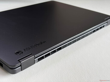 Asus ProArt PX13 HN7306EA.