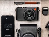 Die Leica D-Lux 8 packt einen Four-Thirds-Sensor ins kompakte Gehäuse. (Bild: Leica)