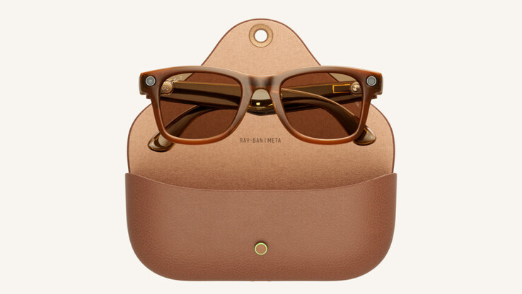 Ray-Ban Meta Wayfarer Smart Glasses mit Ladecase