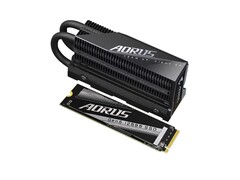 Gigabyte: Neue, besonders schnelle M.2-SSD mit Kühlkörper