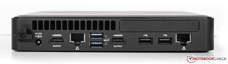 Rückseite: Netzanschluss, 2x HDMI, 2x LAN (Intel i219-LM GbE +Intel i211-AT GbE), 2x USB3.1 Gen.2, 2x USB2.0