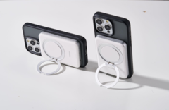 Die Torras Ostand Power Bank ist eine neue MagSafe-Powerbank mit integriertem Ständer. (Bild: Torras)