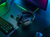Das Razer BlackShark V2 Gaming-Headset bietet 50 mm große TriForce-Treiber und Spatial Audio für knapp über 100 Euro. (Bild: Razer)