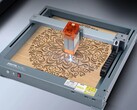 Den Lasergravierer Swiitol E6 Pro gibt es aktuell bei TomTop zum stark reduzierten Preis. (Bild: TomTop)