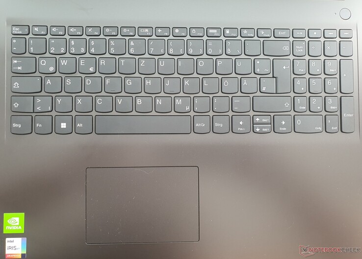 Test: Laptop 17-Zöller - G2 mit Notebookcheck.com im V17 MX350 Lenovo unergiebiger Tests
