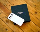 Das Vivo X300 FE bietet viel Leistung und Kameraqualität zu einem Preis von deutlich unter 1000 Euro.