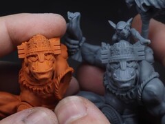 3D Drucker im Vergleich - ein 600 Dollar Drucker schlägt ein 10.000 Dollar Profi-Gerät [Screenshot vom YouTube-Video]