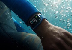 Die Apple Watch Series 7 ist wasserfest, sodass sie sich auch zum Schwimmen eignet. (Bild: Apple)