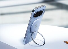 Das Google Pixel 10 Pro erreicht trotz relativ kleinem Akku eine passable Laufzeit. (Bildquelle: Google)