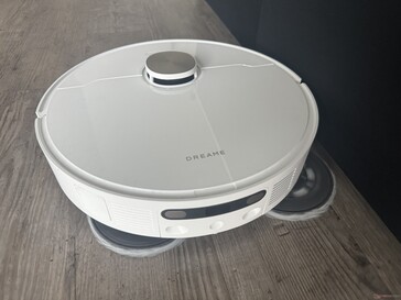 Der ausfahrbare Wischmopp (MopExtend) sorgt für quasi randloses Wischen