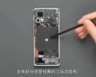 In China wurde das Xiaomi 12 Pro bereits einem Teardown unterzogen. Im Video unten sind auch Wärmebilder nach Belastung zu finden.