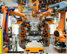 Robotik ist nicht alles, VW sucht Arbeitskräfte: Bis zu 1500 neue Jobs für E-Auto-Produktion im Volkswagenwerk Emden.