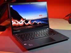 Das ThinkPad X13 ist im Business-Laptop-Deal aktuell mit mehr als 10% Rabatt bestellbar (Bild: Benjamin Herzig)