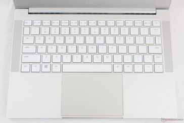 Gleiche Tastatur und identisches ClickPad