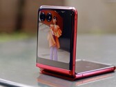 Der Nachfolger des abgebildeten Motorola Razr 40 Ultra besitzt praktisch dasselbe Design. (Bild: Motorola)