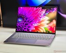 Das Lenovo Yoga Pro 7i Aura Edition wird mit einer neuen Variante der GeForce RTX 5070 gelistet.