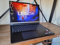 Lenovo Legion Slim 7 16 AMD