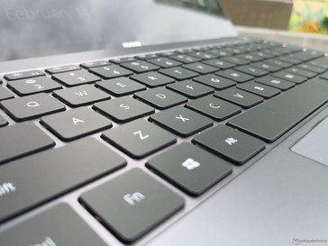 Die Tastatur wurde im Vergleich zum MateBook X vergrößert.