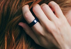Der Oura Ring 4 wird auch in Blau angeboten.