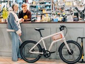Der Akku des Ziggy E-Bike kann über ein USB-C-Kabel geladen werden. (Bildquelle: Ziggy Bike Limited)