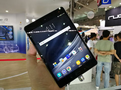 Auf der Computex 2017 stellt Asus auch das Zenpad 3S 8.0 mit der Modellnummer Z582KL aus.
