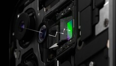 Das Apple iPhone 15 Pro Max mit seiner Tetraprism-Zoomkamera wäre ein ideales Upgrade für das Tayler Swift Fangirl mit ausgeliehenem Samsung Galaxy S23 Ultra. (Bild: Apple)