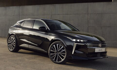 DS Automobiles No4: Stilvoller Elektro-Crossover mit attraktiver Ausstattung und E-TENSE-Antrieb (Bildquelle: Stellantis)