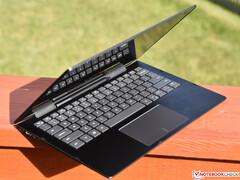 Dell Inspiron 7390 2-in-1 Black Edition Convertible im Test